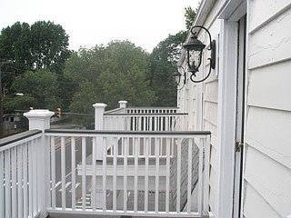 5th image of 4524 Grove Ave #U10