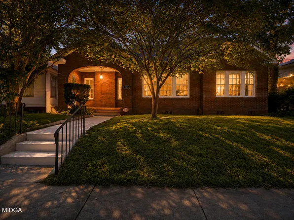 228 Clisby Pl, Macon, GA 31204