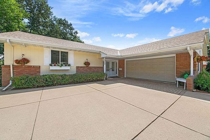 1st image of 1329 Kassan Dr