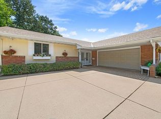 1329 Kassan Dr, South Saint Paul, MN 55075