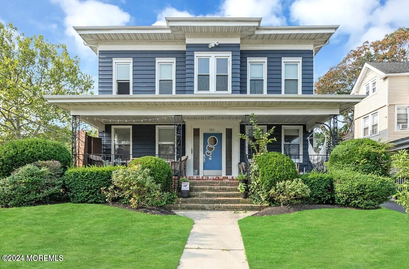 1 bed, $2,300 — Photo 1