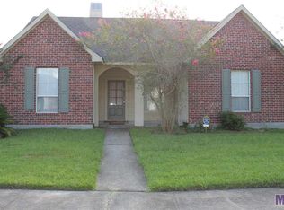 1245 Woodlong Dr, Baton Rouge, LA 70816