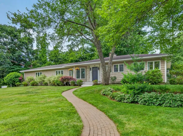 12 Shady Lane, Manchester, NH 03104