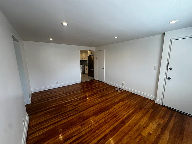 1 bed, $2,200 — Photo 3