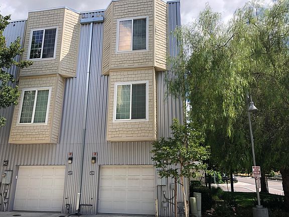 2nd image of 439 Harriet Ln