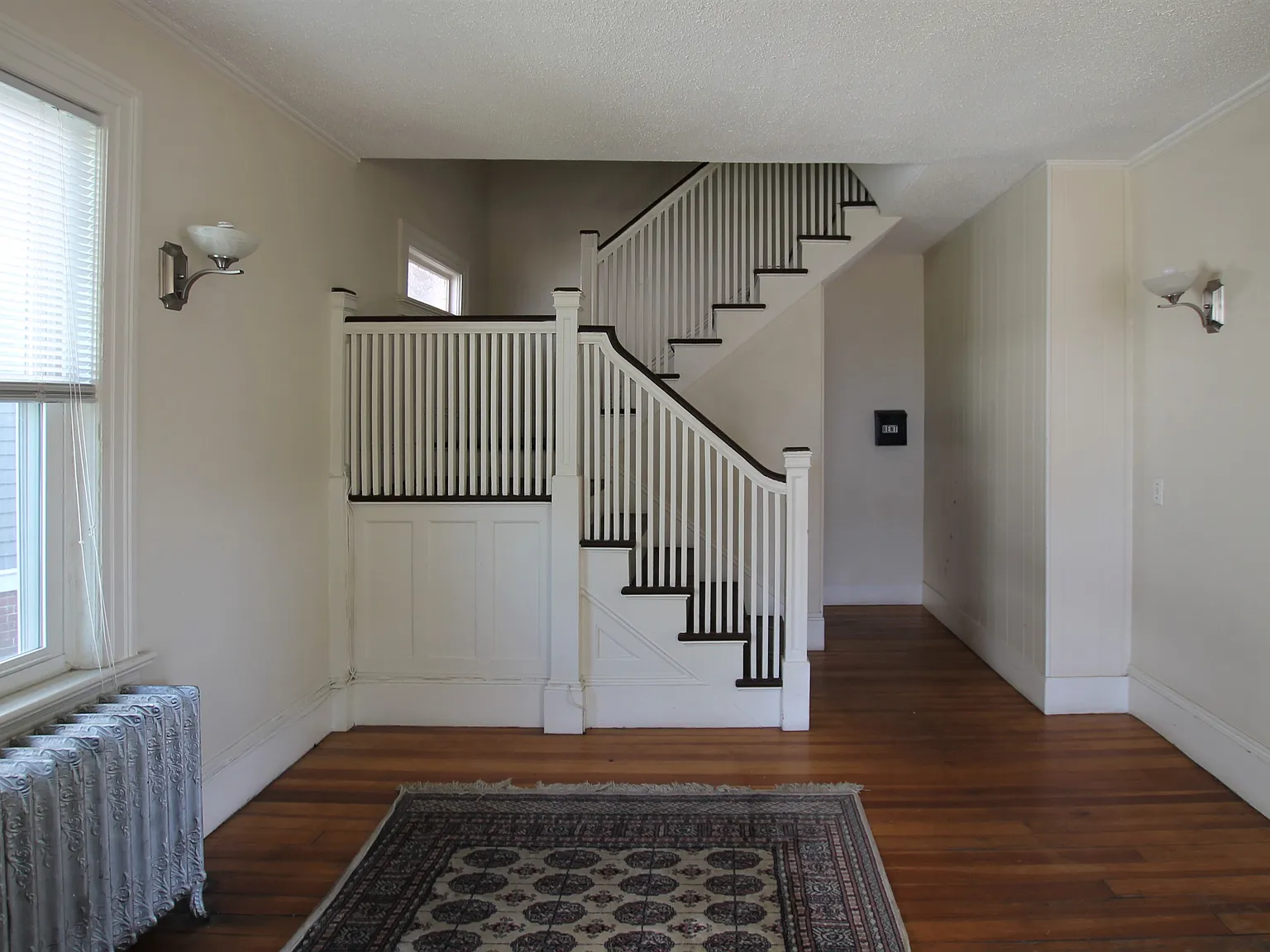 1 bed, 500 sqft, $1,600 — Photo 3