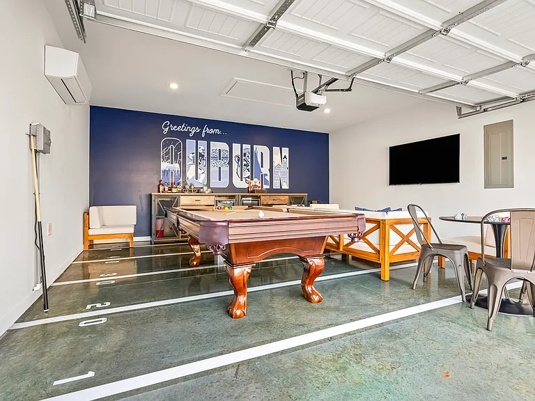 gameroom