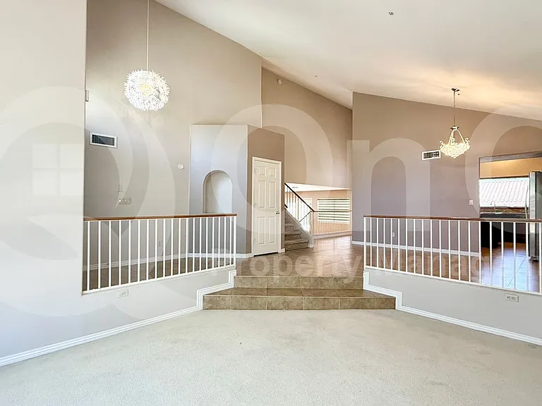 9405 E Presidio Rd — Photo 9