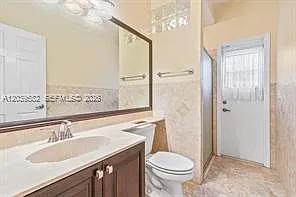 240 SW Marathon Ave — Photo 8