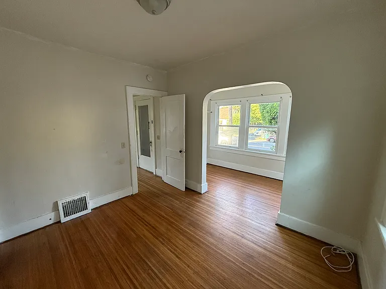 1624 N Goodman St #1 — Photo 6