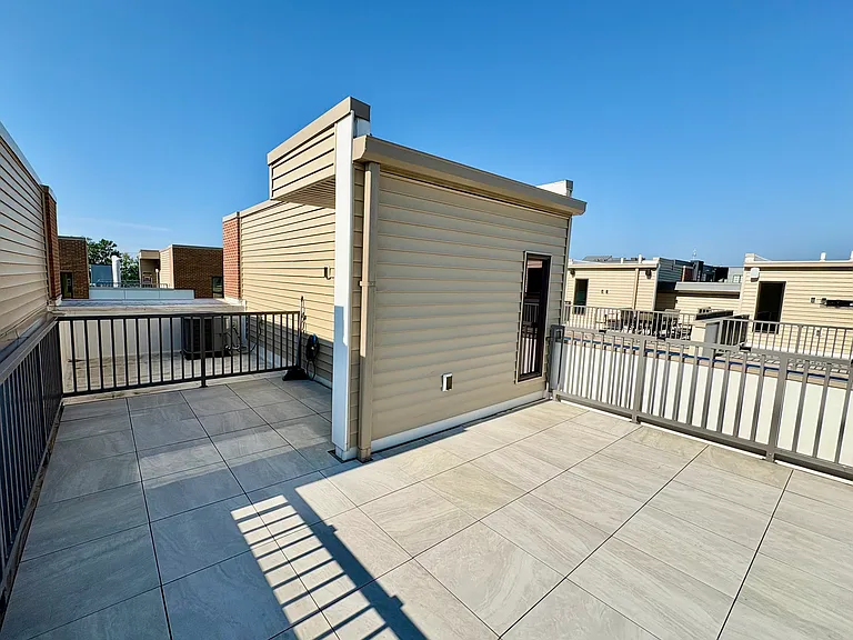 7304 Park Place Ct — Photo 22