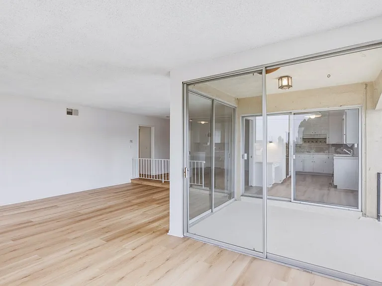 808 Princeton St #D — Photo 13