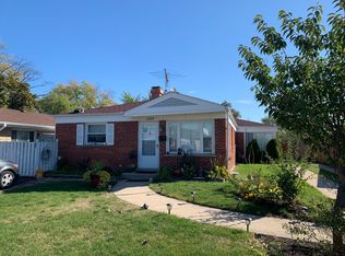 1629 Howard Ave, Des Plaines, IL 60018