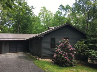 500 Purple Finch Rd, Brevard, NC 28712