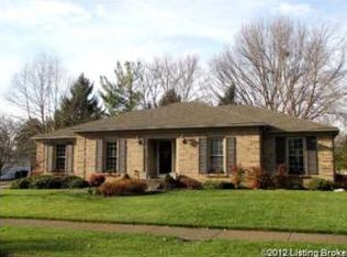 6007 Hackney Coach Dr, Indian Hills, KY 40207