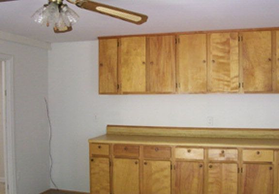 5th image of 1160 Bagwell Dr
