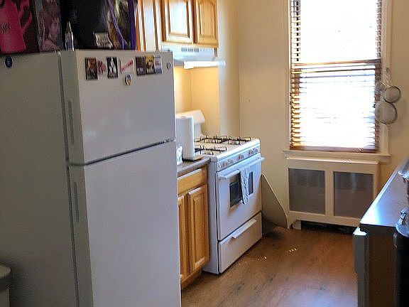 4th image of 80 Gibson Blvd APT 1A
