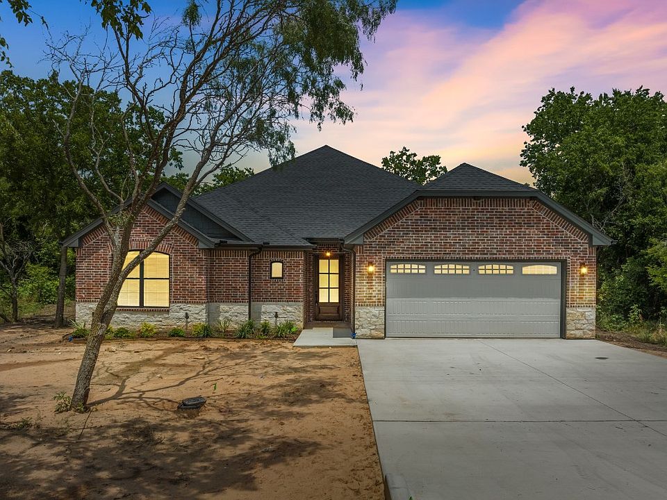 1st image of 22297 Westmeadow Dr