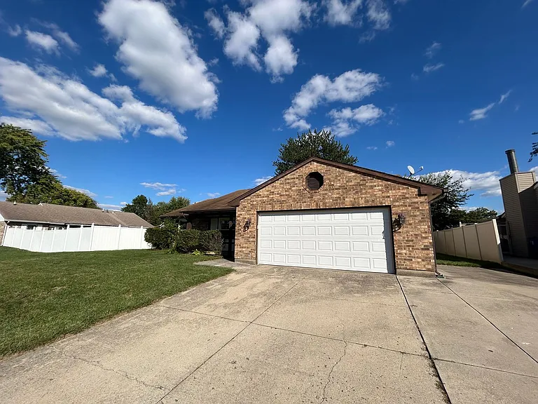 8978 Gardengate Dr — Photo 17