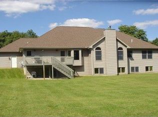 327 E Rose Rd, Coldwater, MI 49036