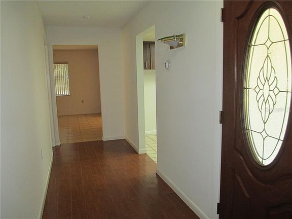 3rd image of 4049 Wren Ave