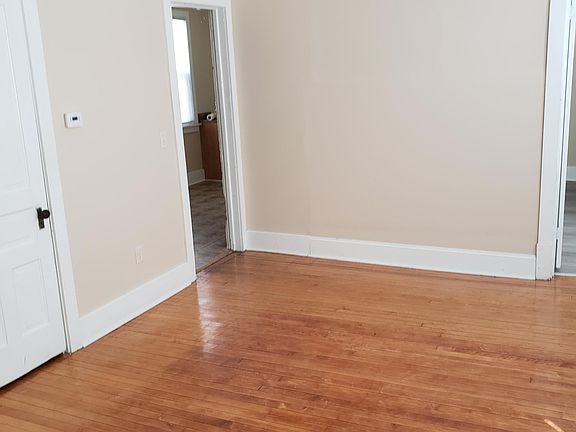 Spacious Dining Room