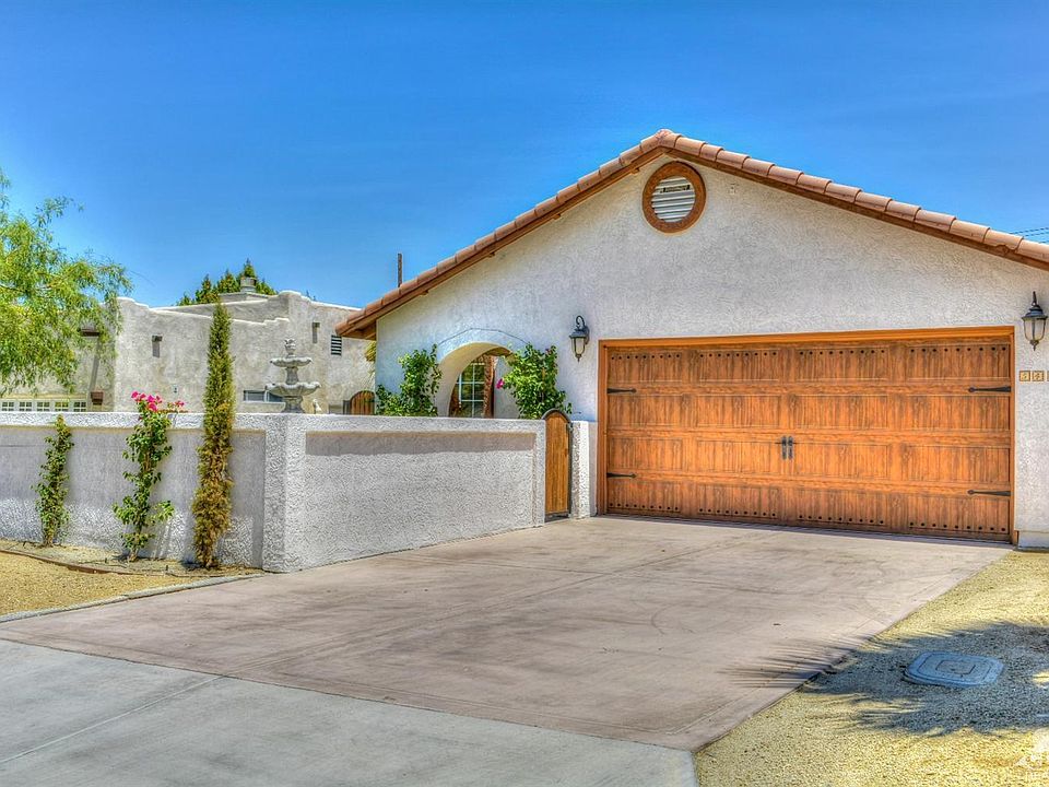 1st image of 54420 Avenida Diaz