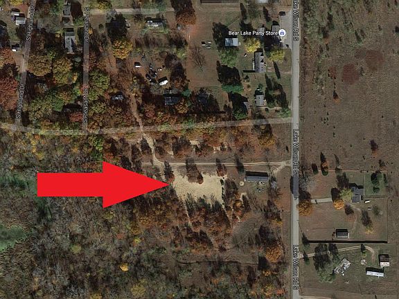 3rd image of 3015 Charlotte Dr