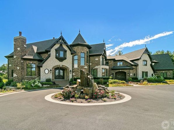 Glen Of South Barrington South Barrington Real Estate 2 Homes For Sale Zillow