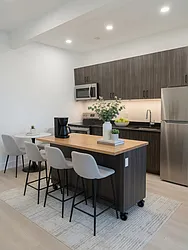 1183 New York Avenue, #3B