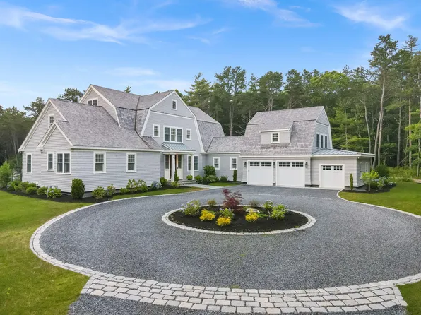 444 Vineyard Road, Cotuit, MA 02635