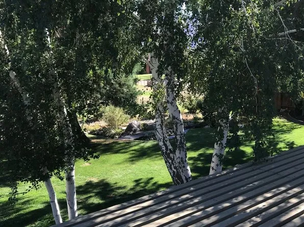 2526 Sunset Dr, Bishop, CA 93514