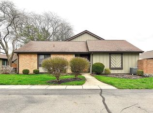 6112 Martingale Ln, Dayton, OH 45459