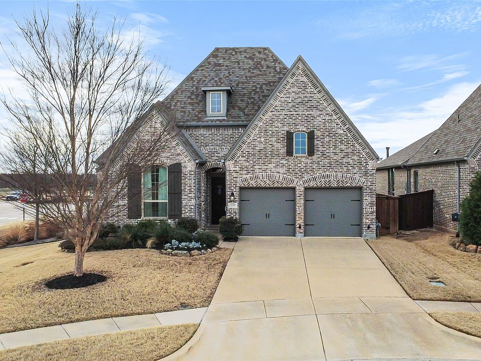 1st image of 1120 Lady Bird Dr