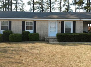 716 Edgehill Rd, Fayetteville, NC 28314