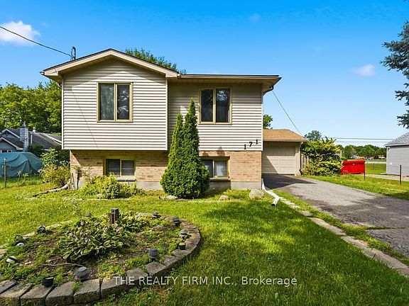 2nd image of 171 McNay St