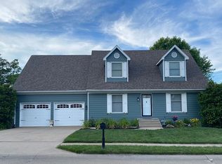 1215 Chadwick Dr, Columbia, MO 65203