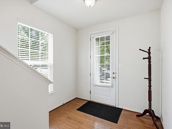 5th image of 23192 Mountain Laurel Ln