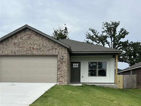 975 Snyder Springs Loop, Watts, OK 74965