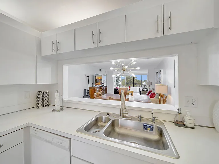 9485 N Belfort Cir #308 — Photo 16