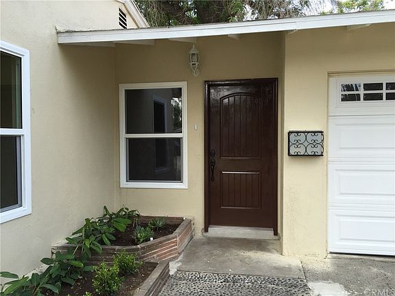 2nd image of 2411 S Primrose Ave
