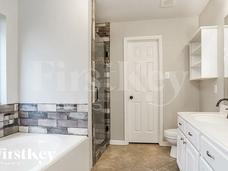 21538 Forest Colony Dr — Photo 11