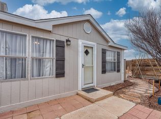425 28th Ave NE, Rio Rancho, NM 87144