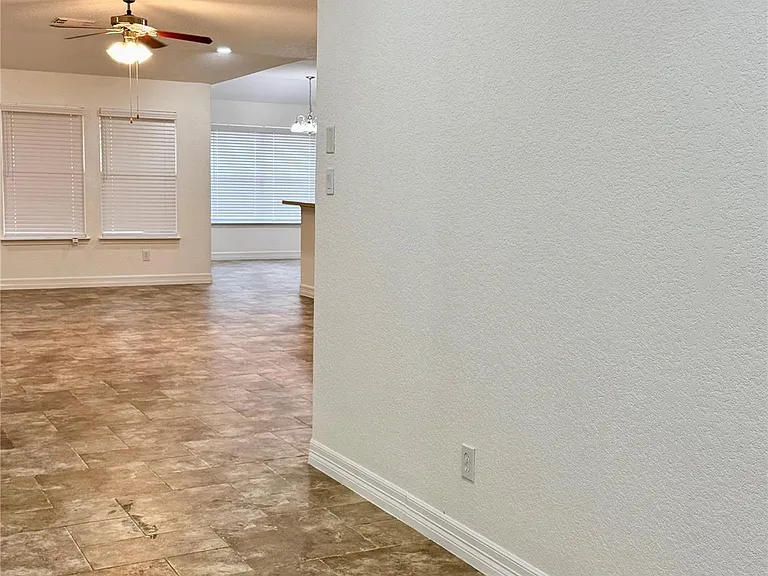 21424 Quail Point Ln — Photo 10