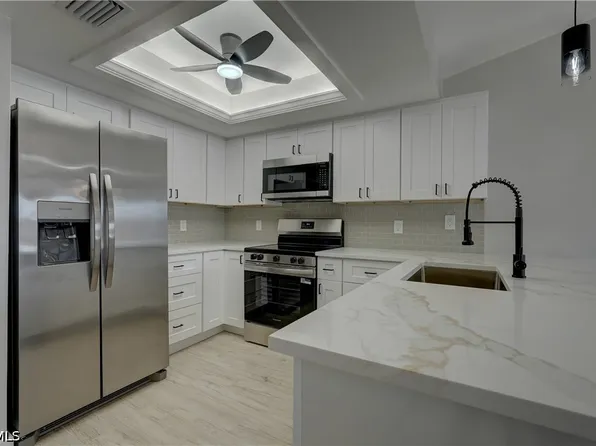 804 Mohawk Pkwy APT 105, Cape Coral, FL 33914