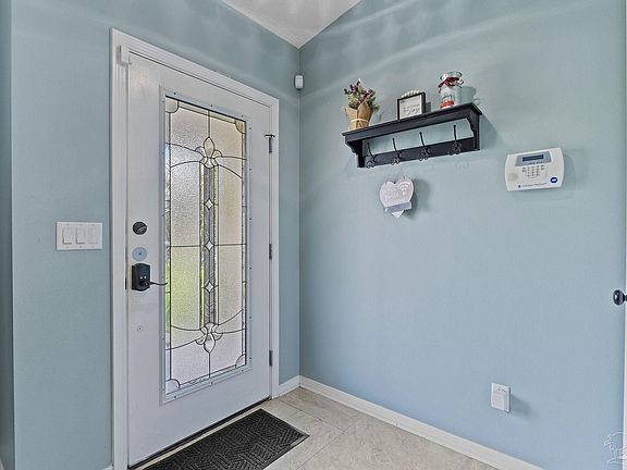 3rd image of 12159 Sage Ave