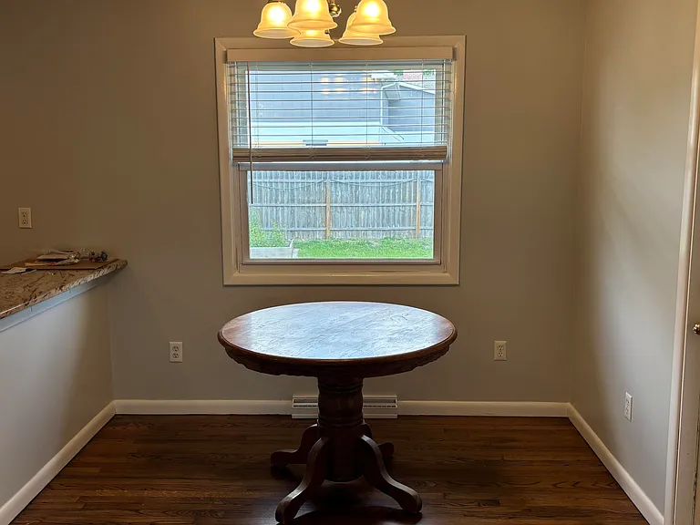 2245 Edgar Rd — Photo 6