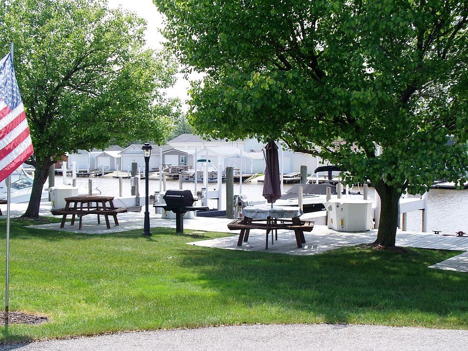 1st image of Pine River Clb