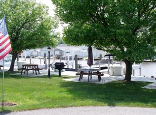 Pine River Clb, St Clair, MI 48079