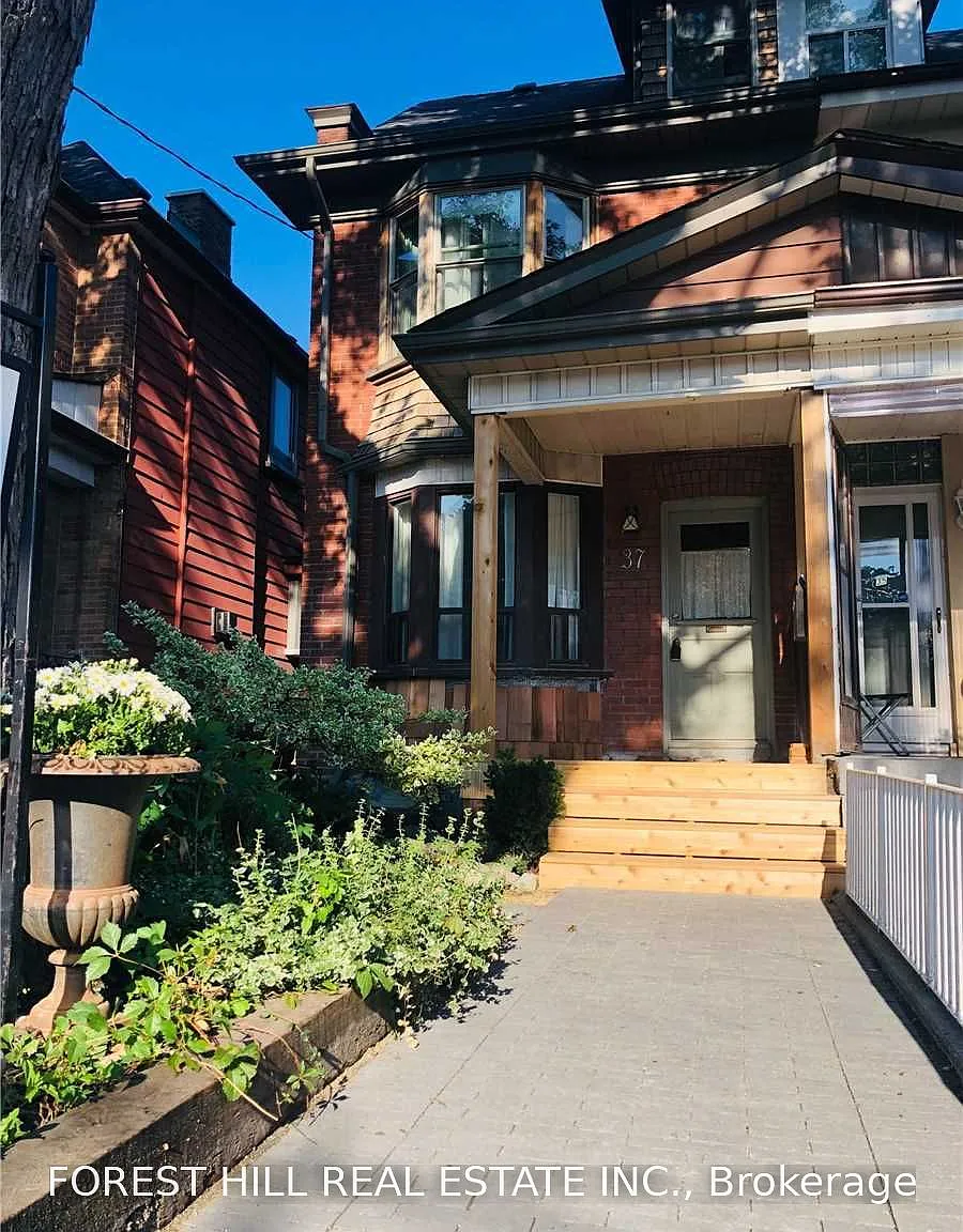 3 bed, $5,000 — Photo 1
